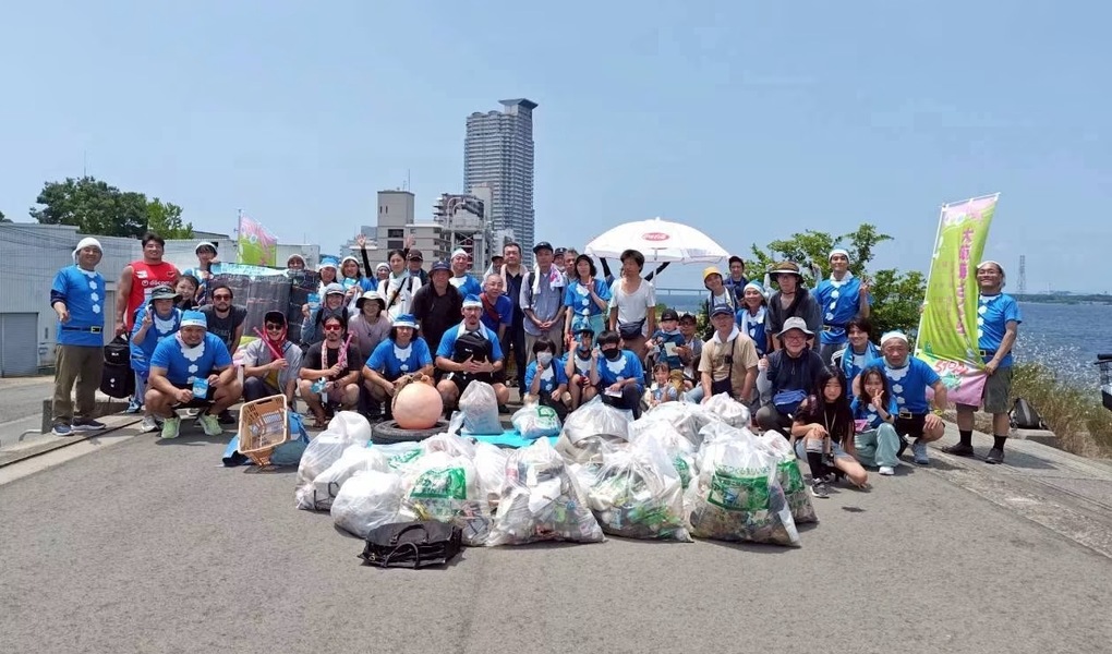 大阪海さくら　ブルーサンタごみ拾い レポート