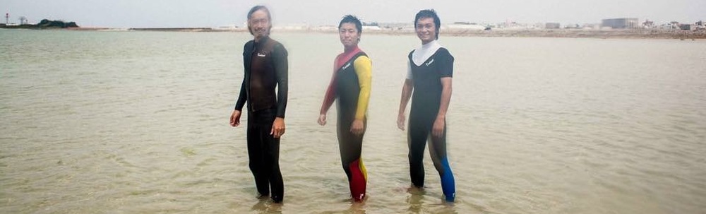 株式会社R-SURF カバー