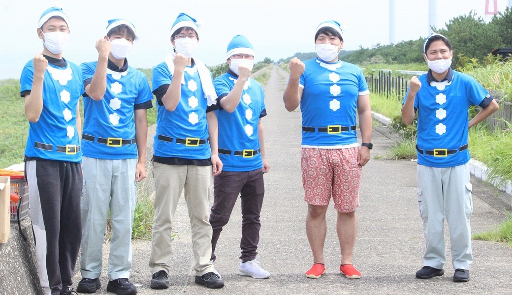 西の浜クリーンアップ活動　ブルーサンタ２０２２ レポート