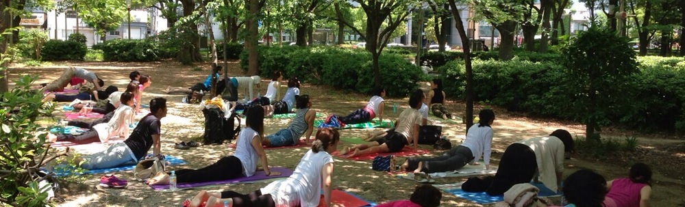 ヨガアーシス カバー