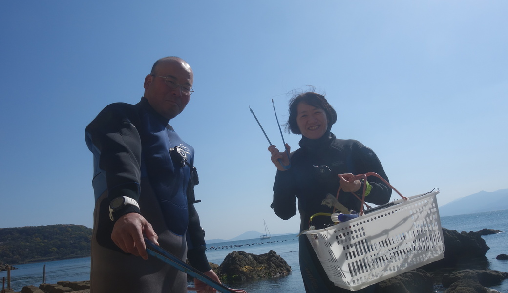 海の中のゴミ拾い☆ レポート