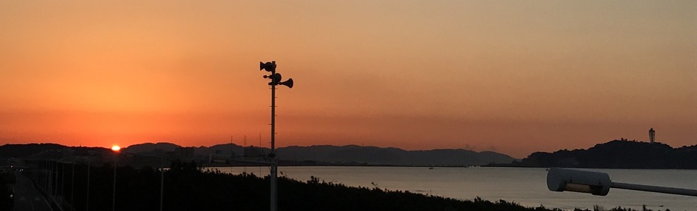 辻堂ビーチクリーンズ カバー