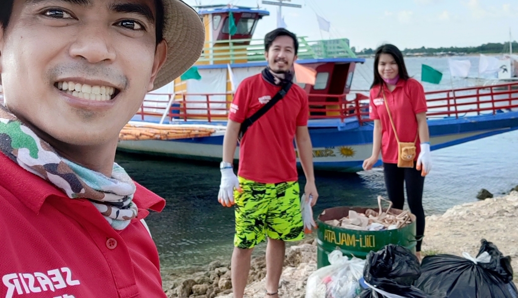 セブ州コルドバ市ロロ港周辺のゴミ拾い レポート