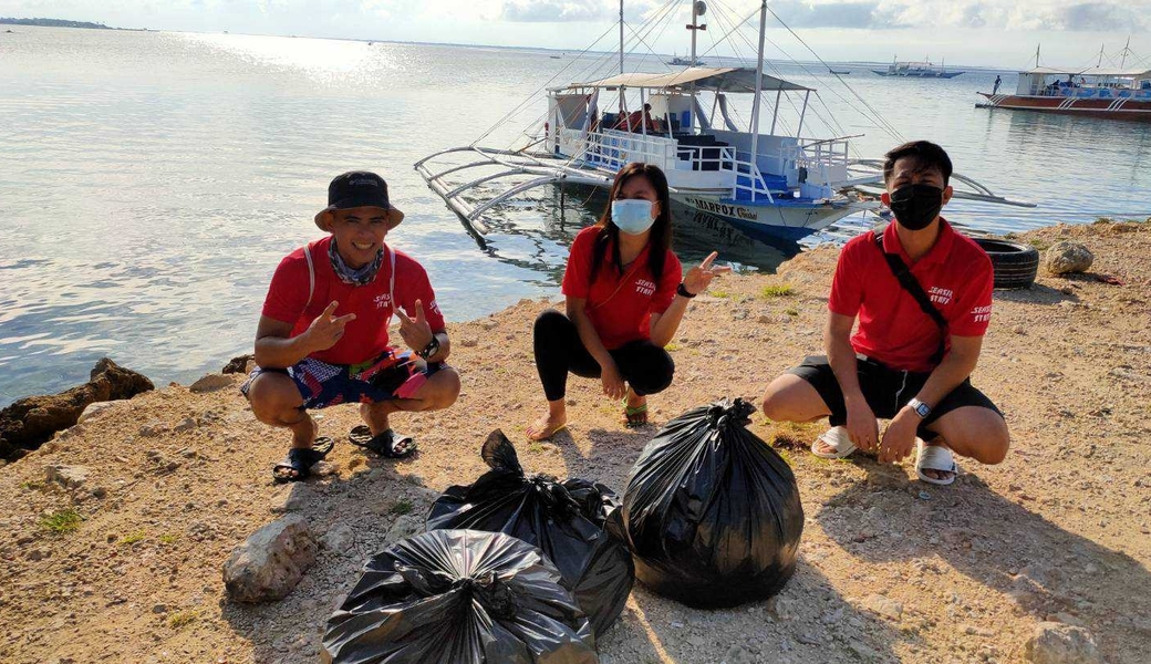 セブ州コルドバ市ロロ港周辺のゴミ拾い レポート