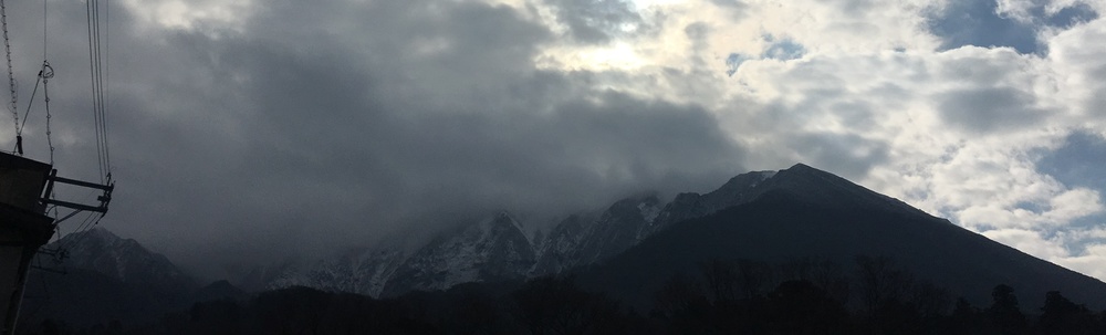 大山ローカルサーフィンクラブ カバー