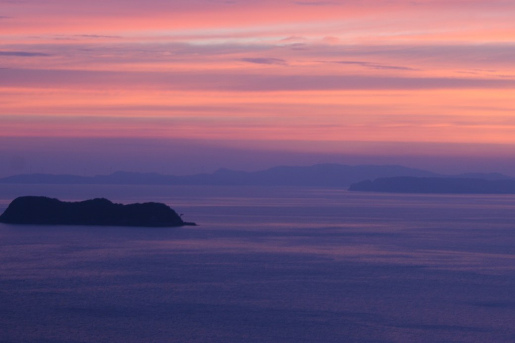 世界遺産の夜明け アイキャッチ