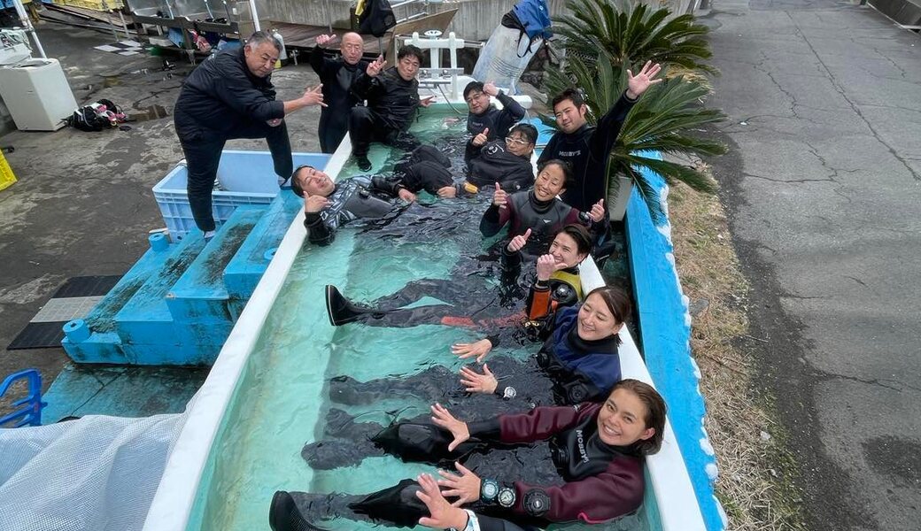 毎月恒例の海中清掃ダイビング AWARE Dive Against Debris レポート