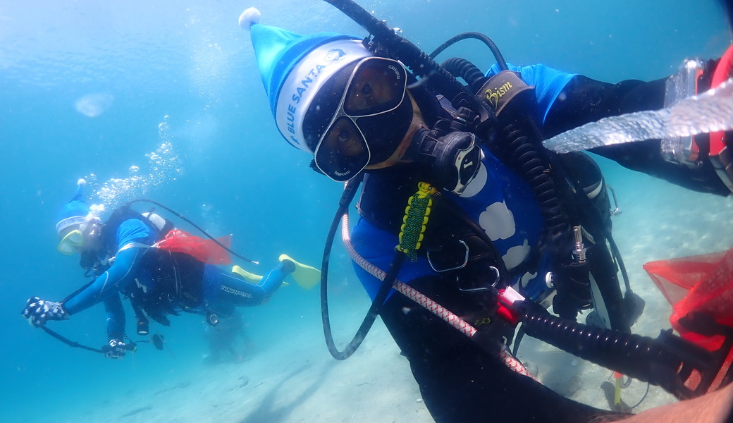 「１ダイブ１ゴミ拾い」BLUE SANTA 2025 今日はイッパイ拾おう！ アイキャッチ