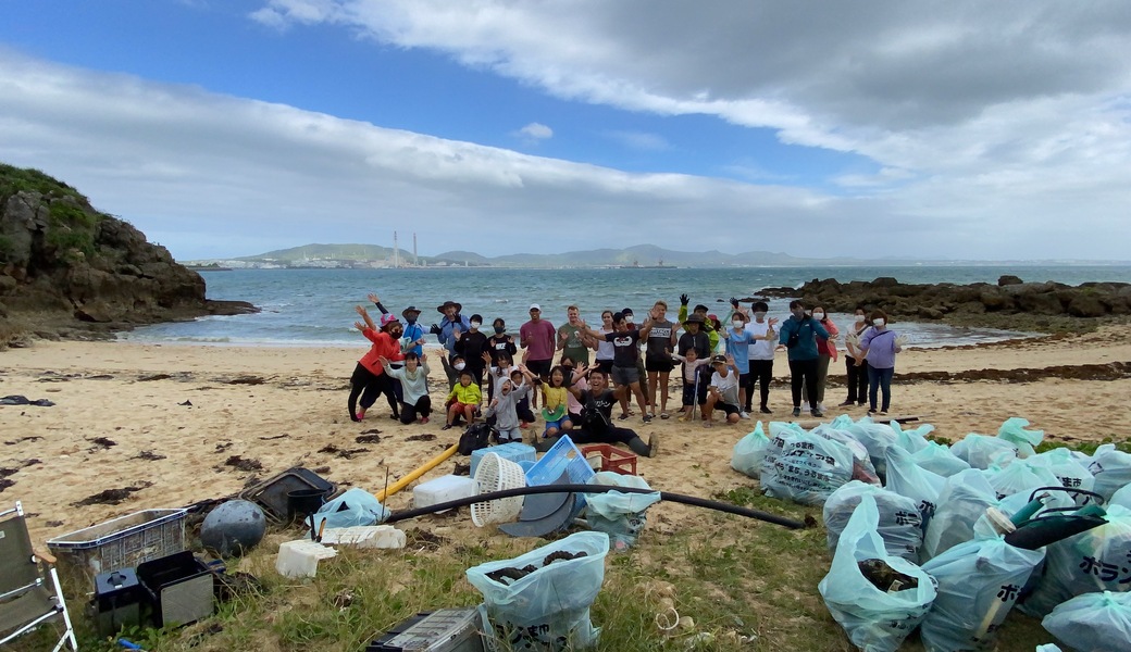 ハイサイクリーン隊＠海中道路ビーチ（うるま市） アイキャッチ