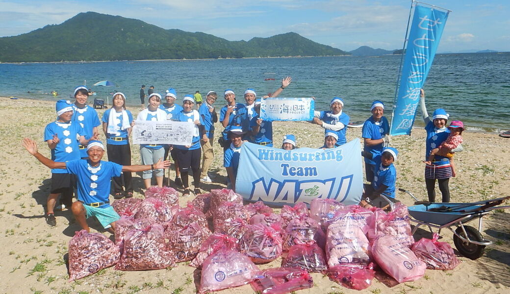 BLUE SANTA2025 ナルービーチクリーン レポート