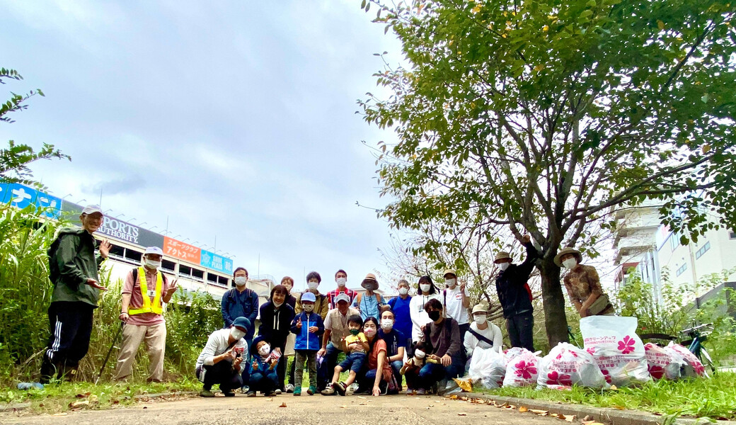 早渕川ファンクラブ・早渕川親水広場愛護会・定期美化活動 レポート