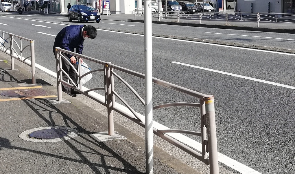 「朝活」社員のゴミ拾い アイキャッチ