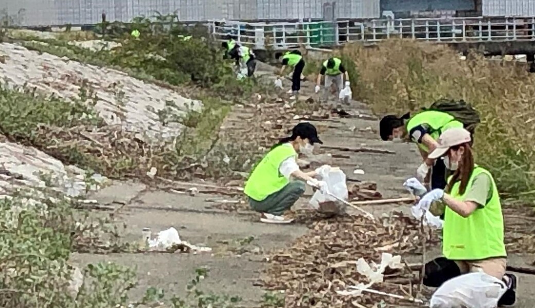 葛西臨海公園でビーチクリーン ORIS x 千葉義塾インテグレーテッドアカデミー レポート