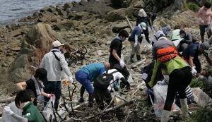 せとうち鳴門「ゴミ箱になった海」再生化プロジェクト ... アイキャッチ