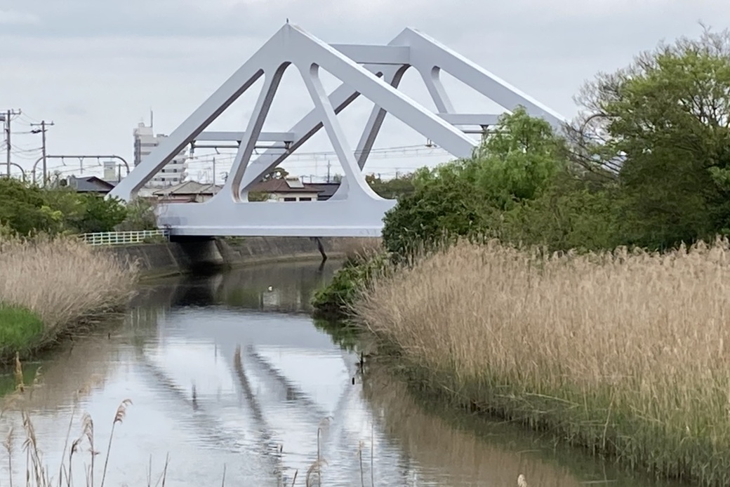 川沿いの道では苦戦 アイキャッチ