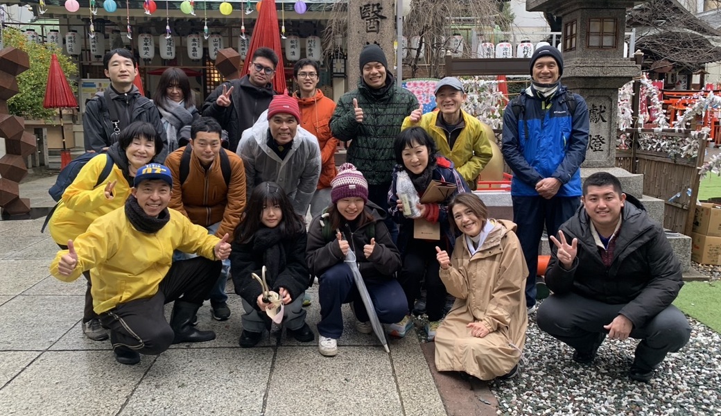 お初天神商店街街灯清掃 レポート