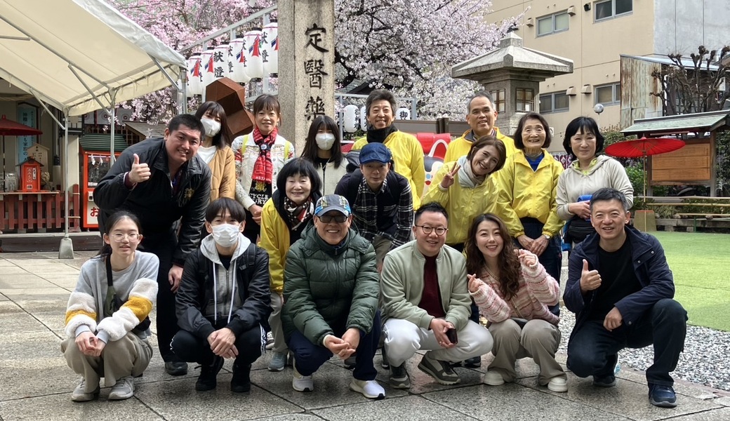 お初天神商店街街灯清掃 レポート
