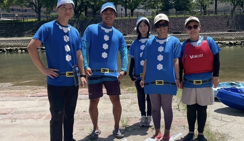 海ごみゼロブルーサンタリバークリーン レポート