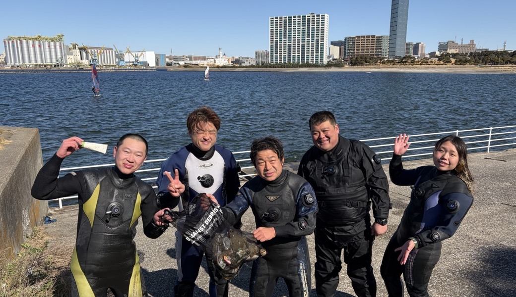 千葉ポートパーク水中清掃 レポート
