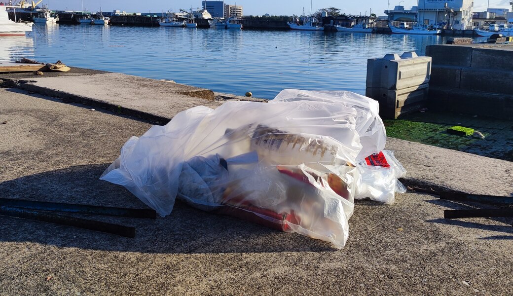那覇市沿岸漁港周辺ゴミ拾い レポート