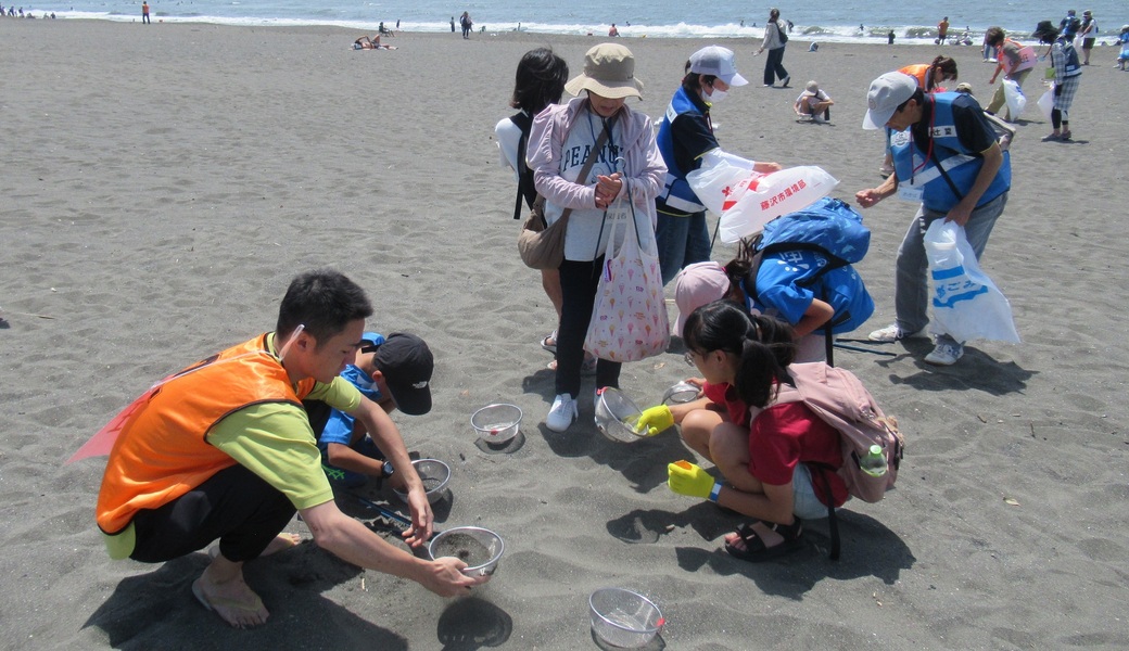 辻堂の海を守ろう！～ビーチクリーンとSDGsペンづくり～ レポート