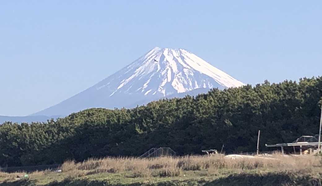 世界を笑顔にしよう。『幸せ拾い』『幸運拾い』BLUE ＳＡＮＴＡ　2025 アイキャッチ