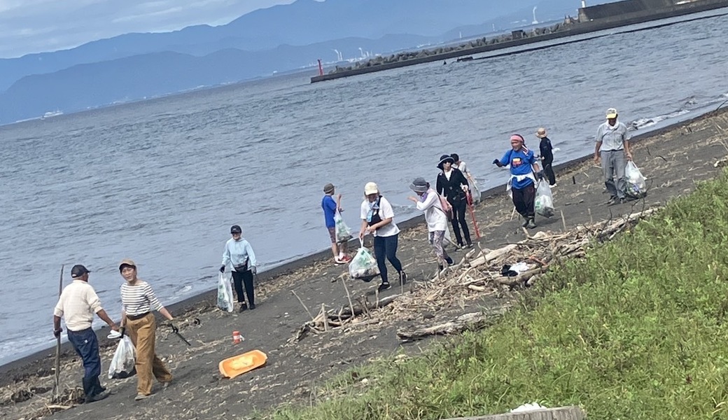 世界を笑顔にしよう。ゴミ拾いは幸せ拾いworld cle※日にち間違えてました！23日水曜日でした。 アイキャッチ