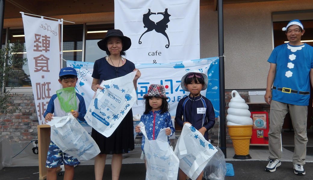 「BLUE SANTA」湯の児海岸清掃活動 レポート